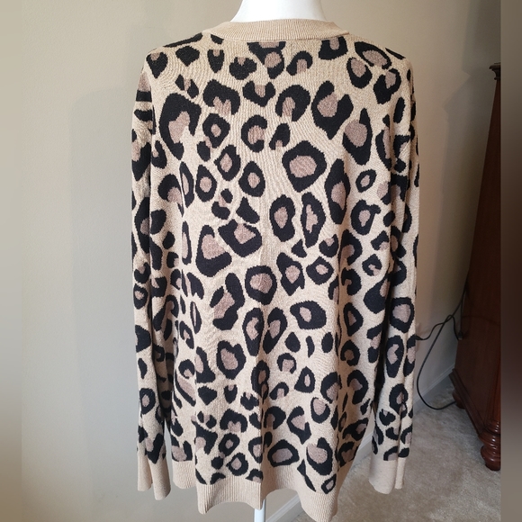 Leopard print sweater - Picture 2 of 4
